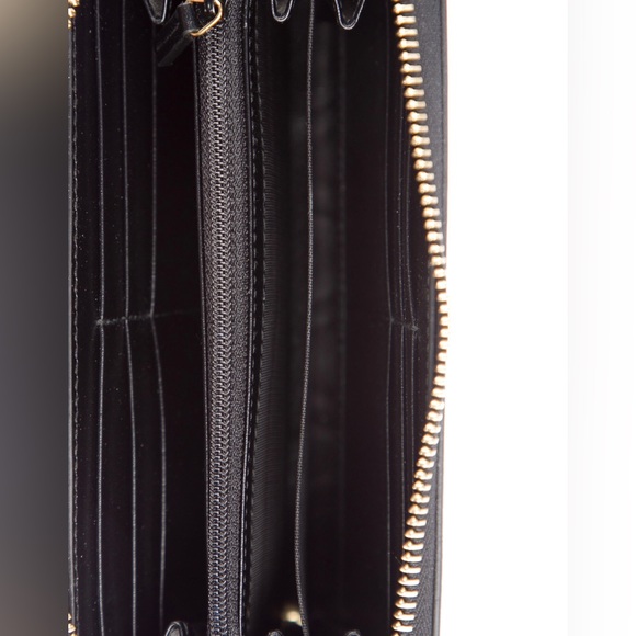 GUCCI 🆕 Leather Continental Wallet w/ Tags. Retails $1200. BNIB from Lux Shop 🎁 - Picture 5 of 5